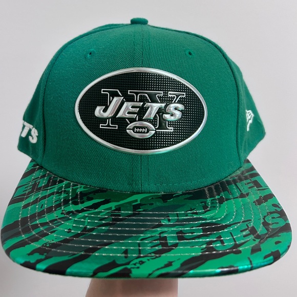 Jets Snap Back - Picture 7 of 7